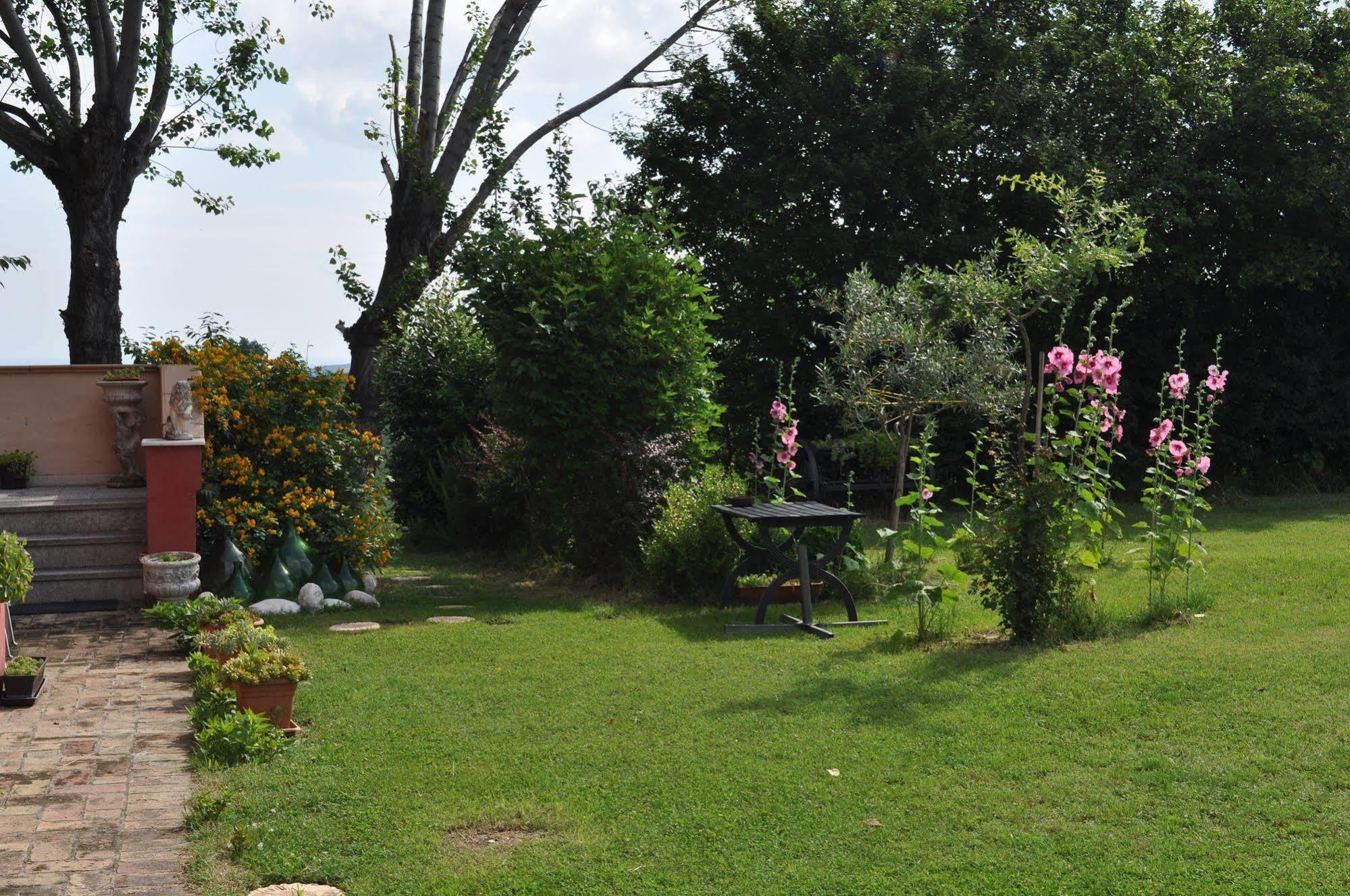 Isola Dei Calanchi Ξενοδοχείο Atri Εξωτερικό φωτογραφία